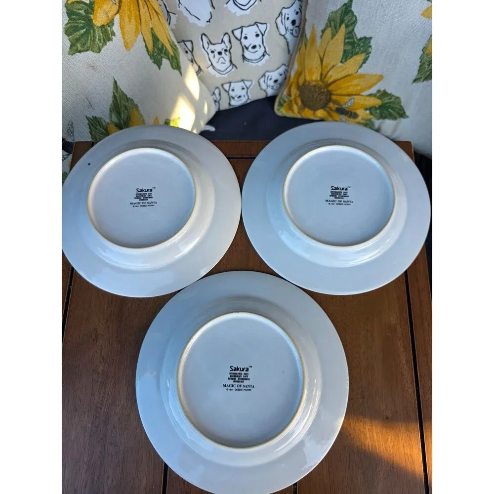 Debbie Mumm Christmas Plate Magic Of Santa 3 Salad Dessert Plates Vintage Sakura